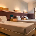 Hostel 4U