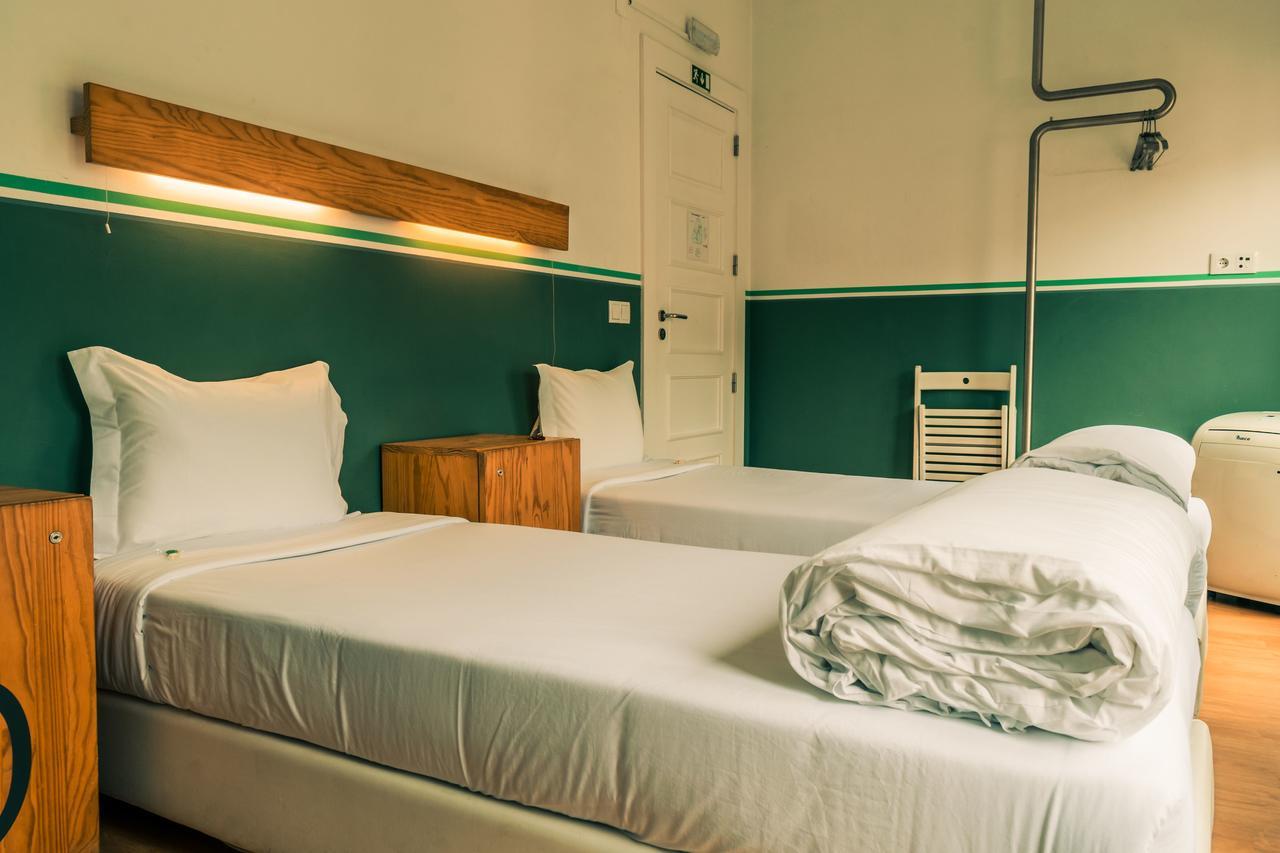 Hostel 4u *